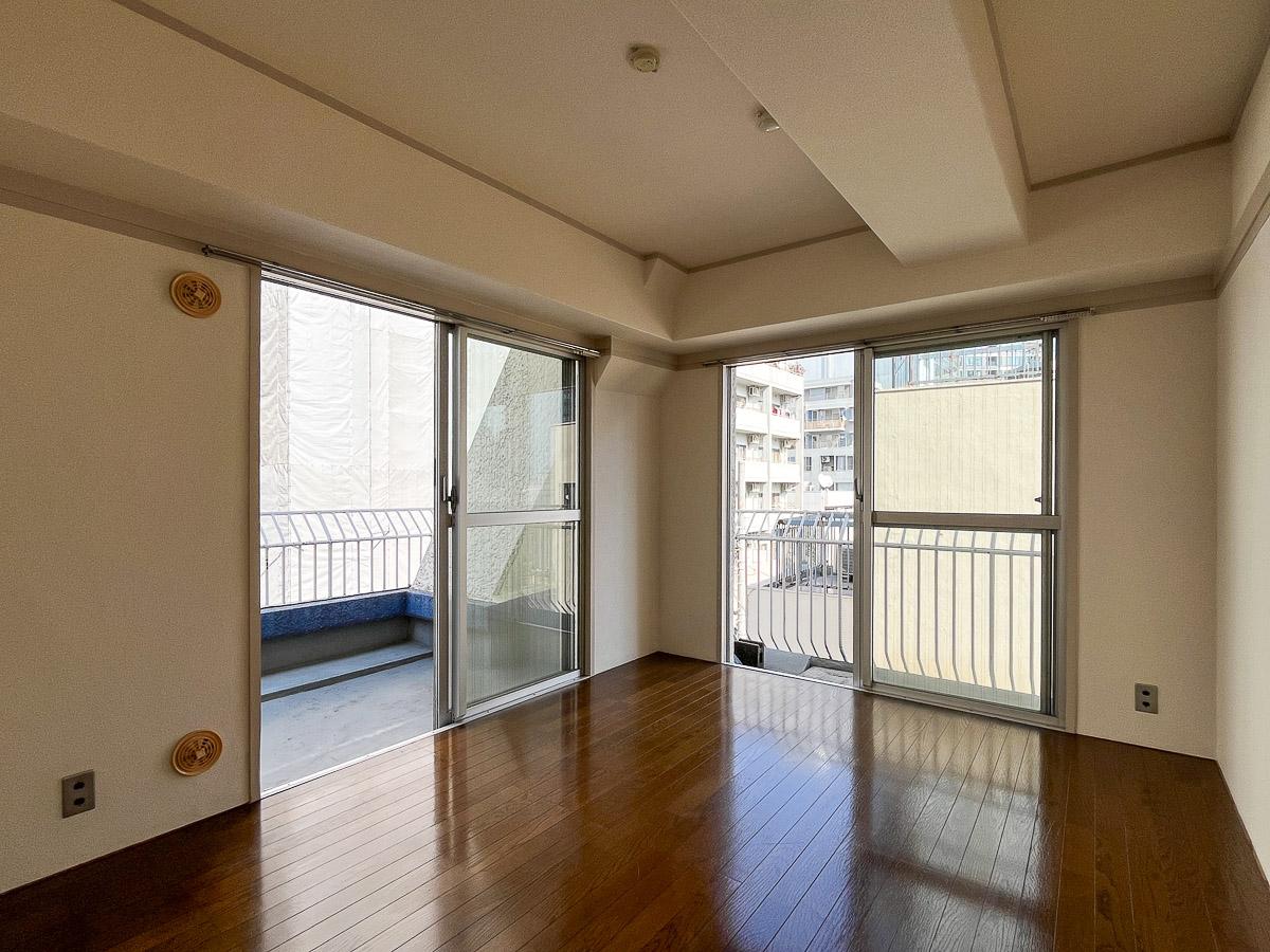 港区白金の賃貸物件/窓を開けると風が気持ちよく抜けます