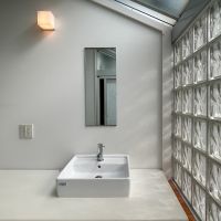 新宿区須賀町の賃貸物件/洗面台。朝の身支度が特別な時間になりそうです