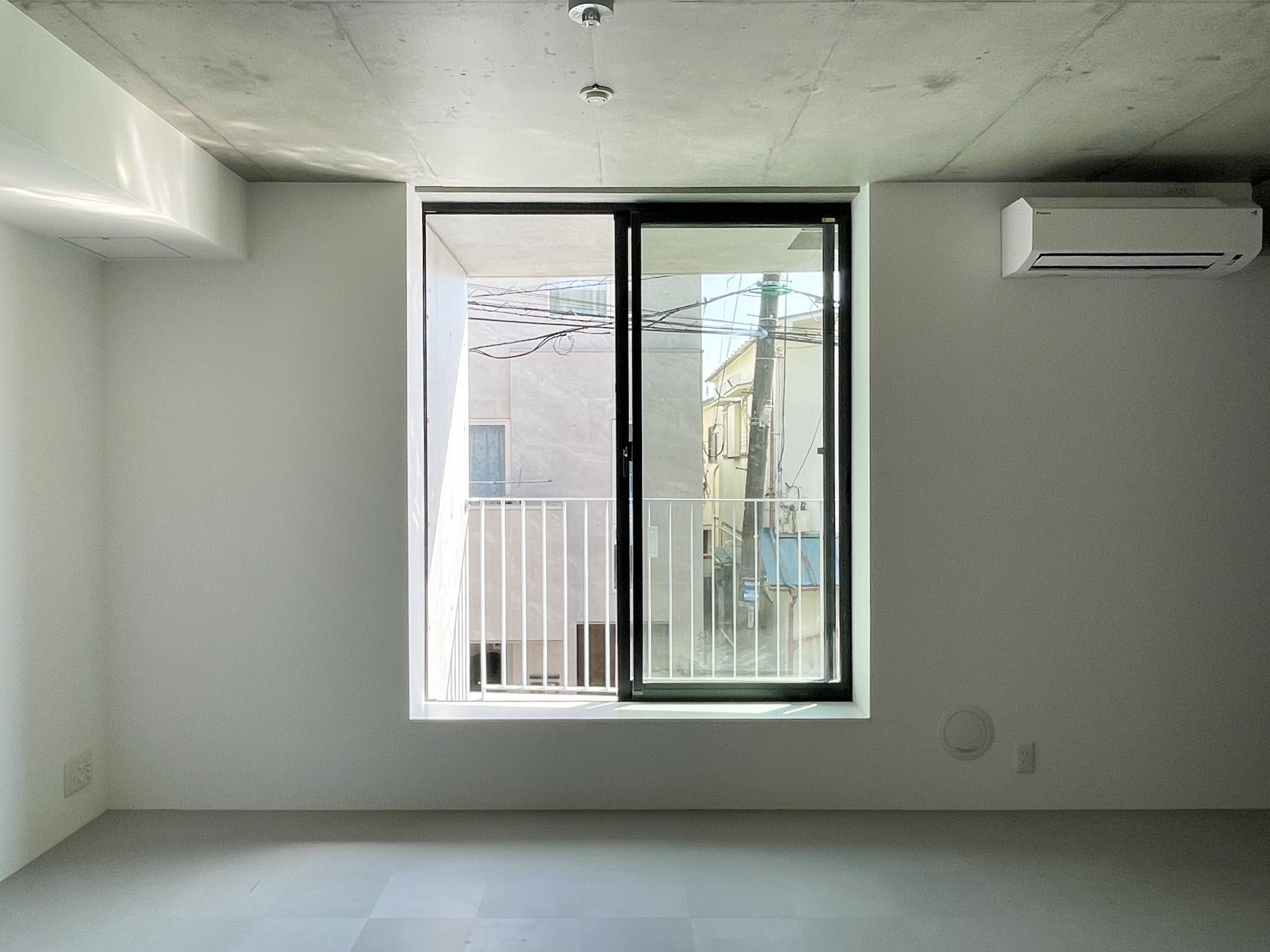 杉並区高円寺南の賃貸物件/202：主な最後部はベランダの窓