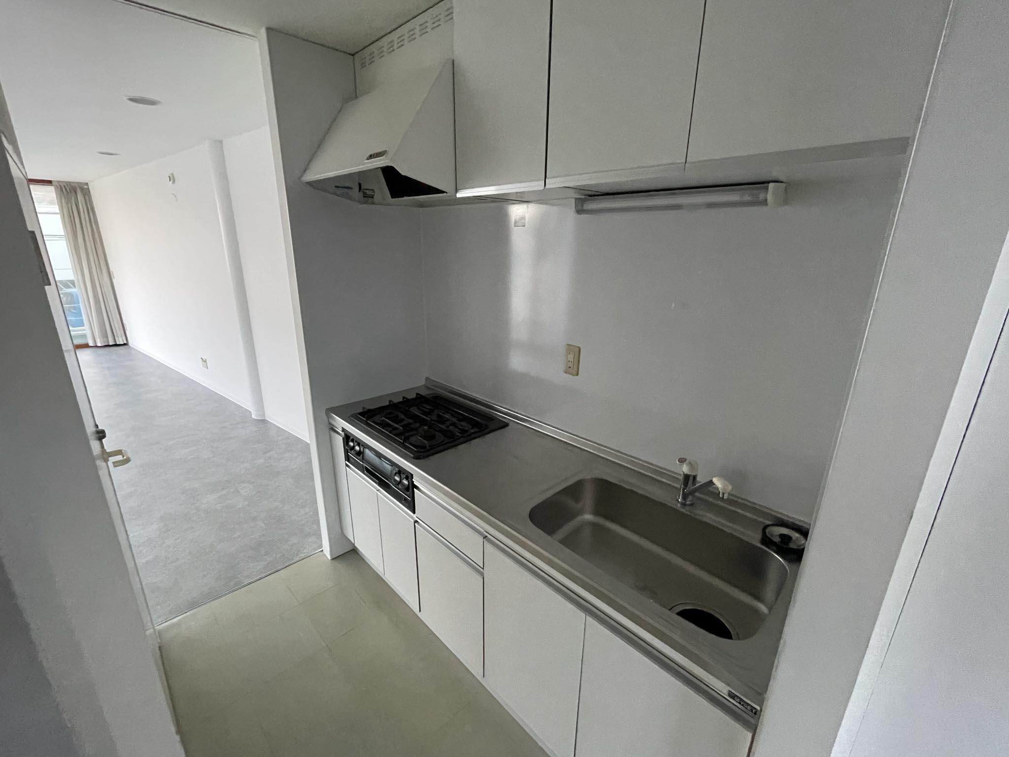 川崎市宮前区神木本町の賃貸物件/3口ガスコンロにグリル付きのキッチン