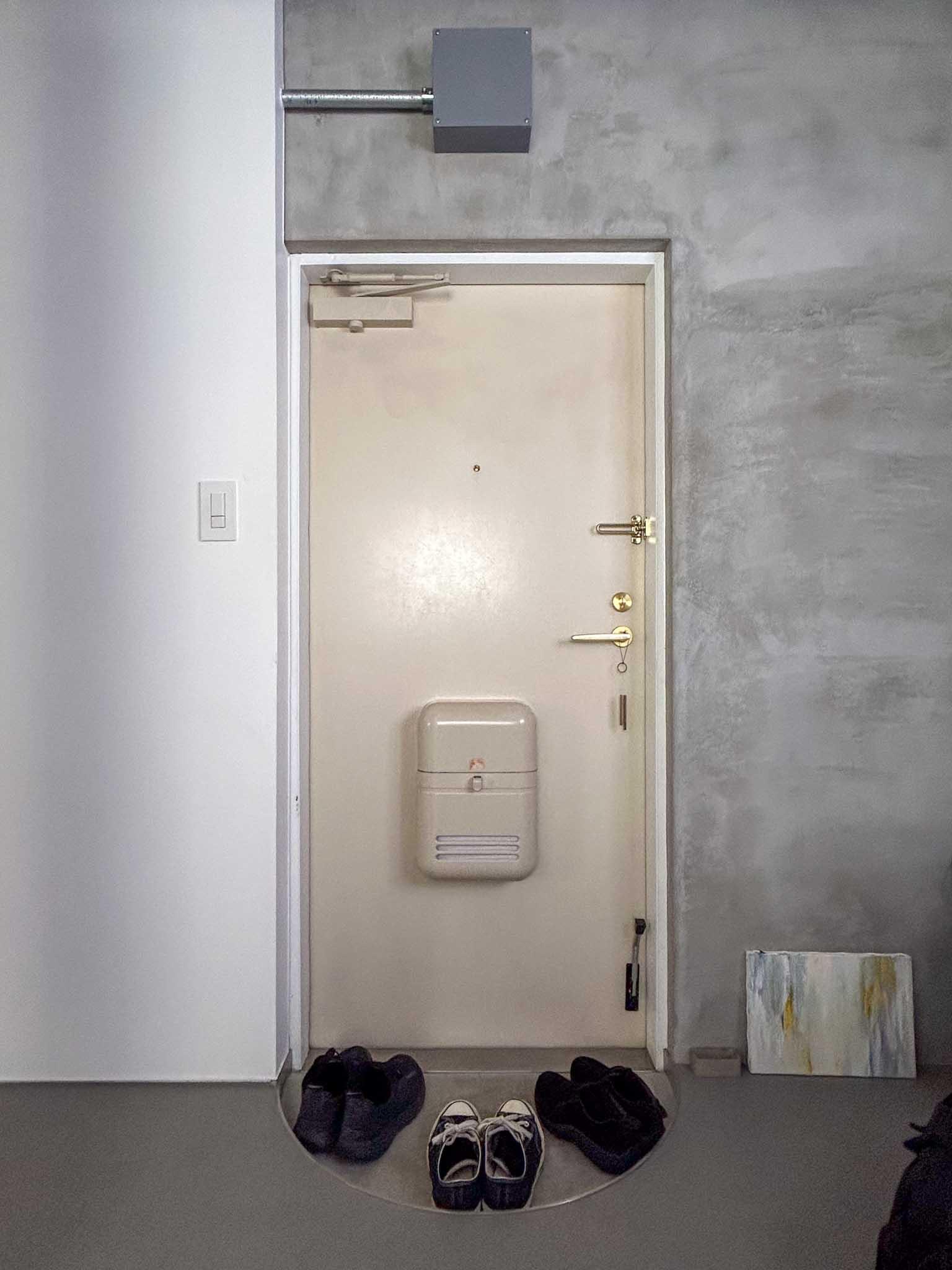 小金井市中町の売買物件/玄関