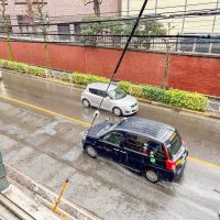 渋谷区渋谷の賃貸物件/サッシが古いため、窓を閉めていても車が行き交う音は聞こえます。とはいっても、BGMを流せばそこまで気にならない程度かと