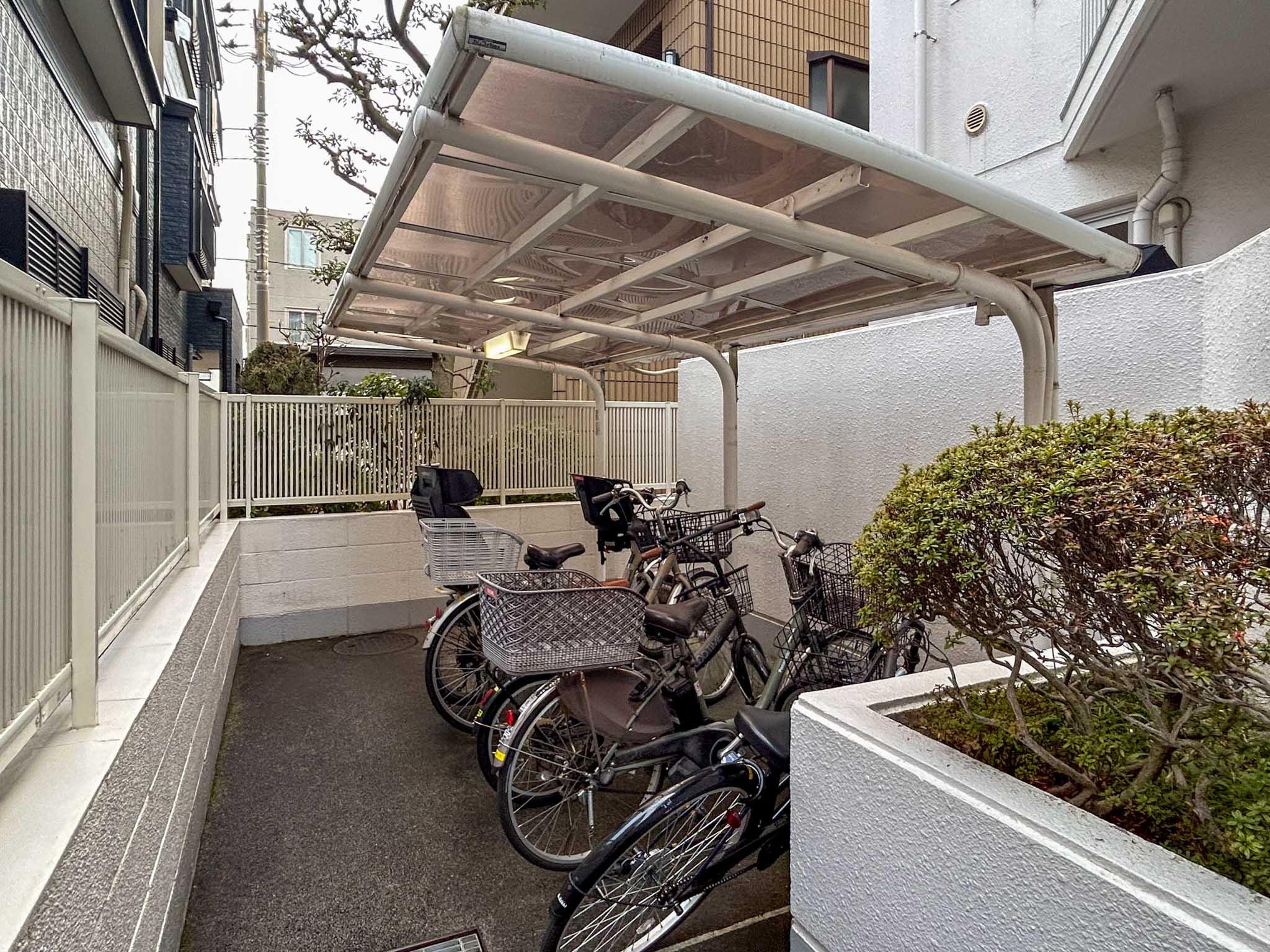 川崎市中原区井田三舞町の売買物件/自転車置き場