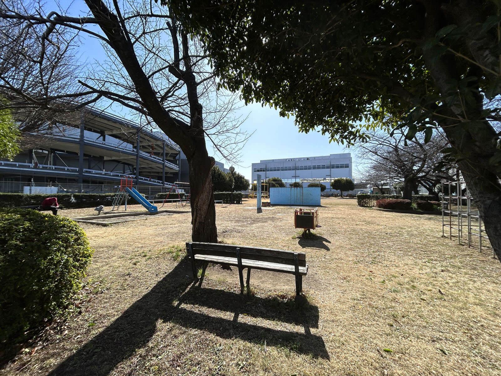 昭島市武蔵野の売買物件/すぐ近くにのどかな公園もあります