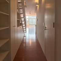 大田区南千束の賃貸物件/玄関からリビングまでの廊下