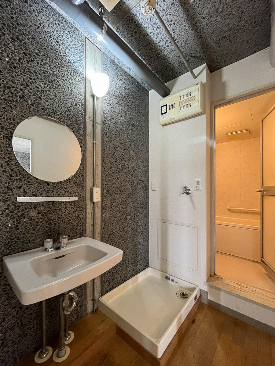 練馬区関町東の賃貸物件/洗面と洗濯機置き場