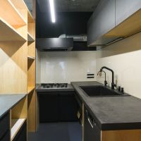 渋谷区神宮前の賃貸物件/キッチンも充実。ガスコンロ3口に、食洗機もついています