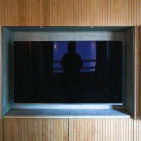 渋谷区神宮前の賃貸物件/テレビが設置されている（残置物）