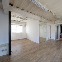 港区南青山の賃貸物件/個室左のスペースも追加工事で個室にしやすそう