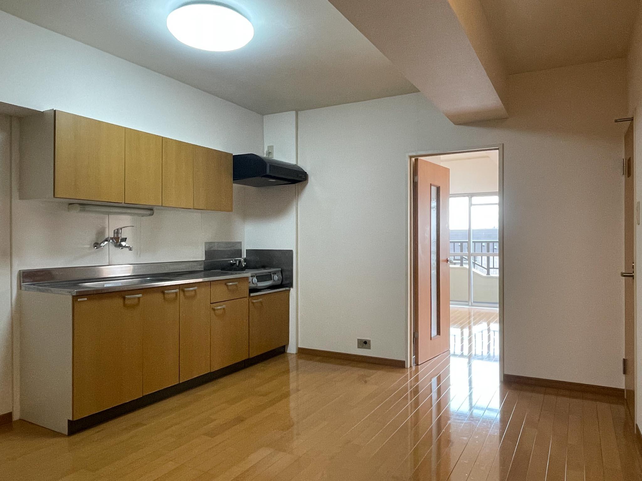 杉並区上荻の賃貸物件/玄関から見たアングル