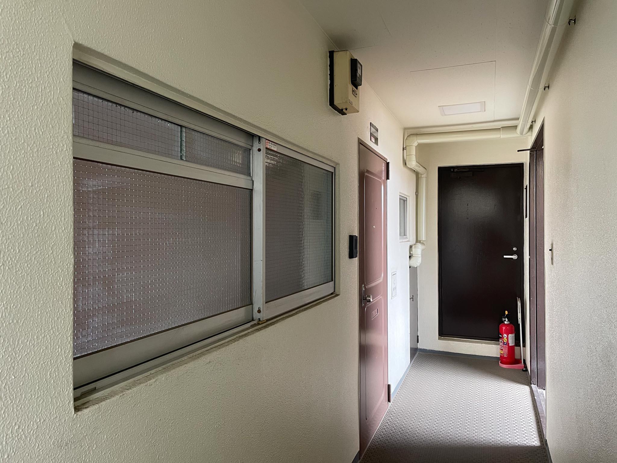 杉並区上荻の賃貸物件/玄関外、共用部