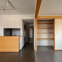 杉並区高円寺北の売買物件/バルコニー側からリビングをみて