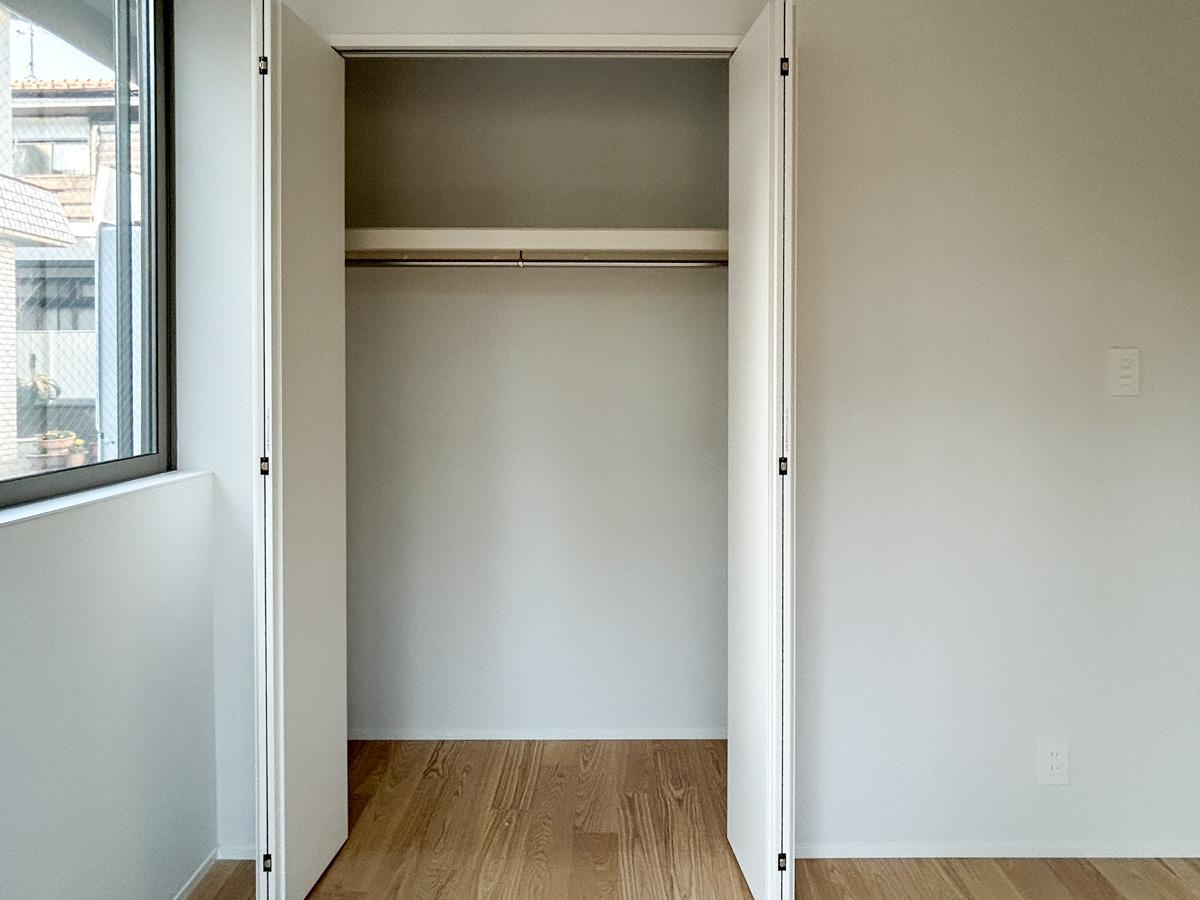 杉並区高井戸東の賃貸物件/【B号室】寝室にクローゼットがついています
