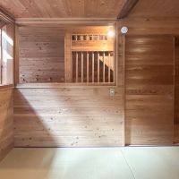 文京区千駄木の賃貸物件/中2階和室別角度から