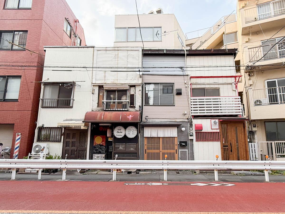 中野区中野の賃貸物件/長屋4兄弟の一番右です