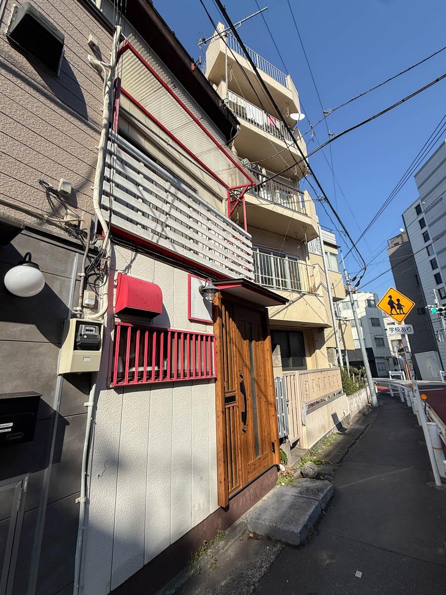 中野区中野の賃貸物件/玄関前