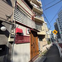 中野区中野の賃貸物件/玄関前