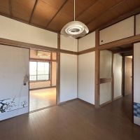 大田区大森中の賃貸物件/2F：2間続きの洋室エリア、奥はしっかり個室感あり