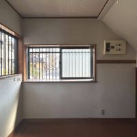 大田区大森中の賃貸物件/1F：受け渡しによさそうなこの窓を使って小商いするのもいいですね