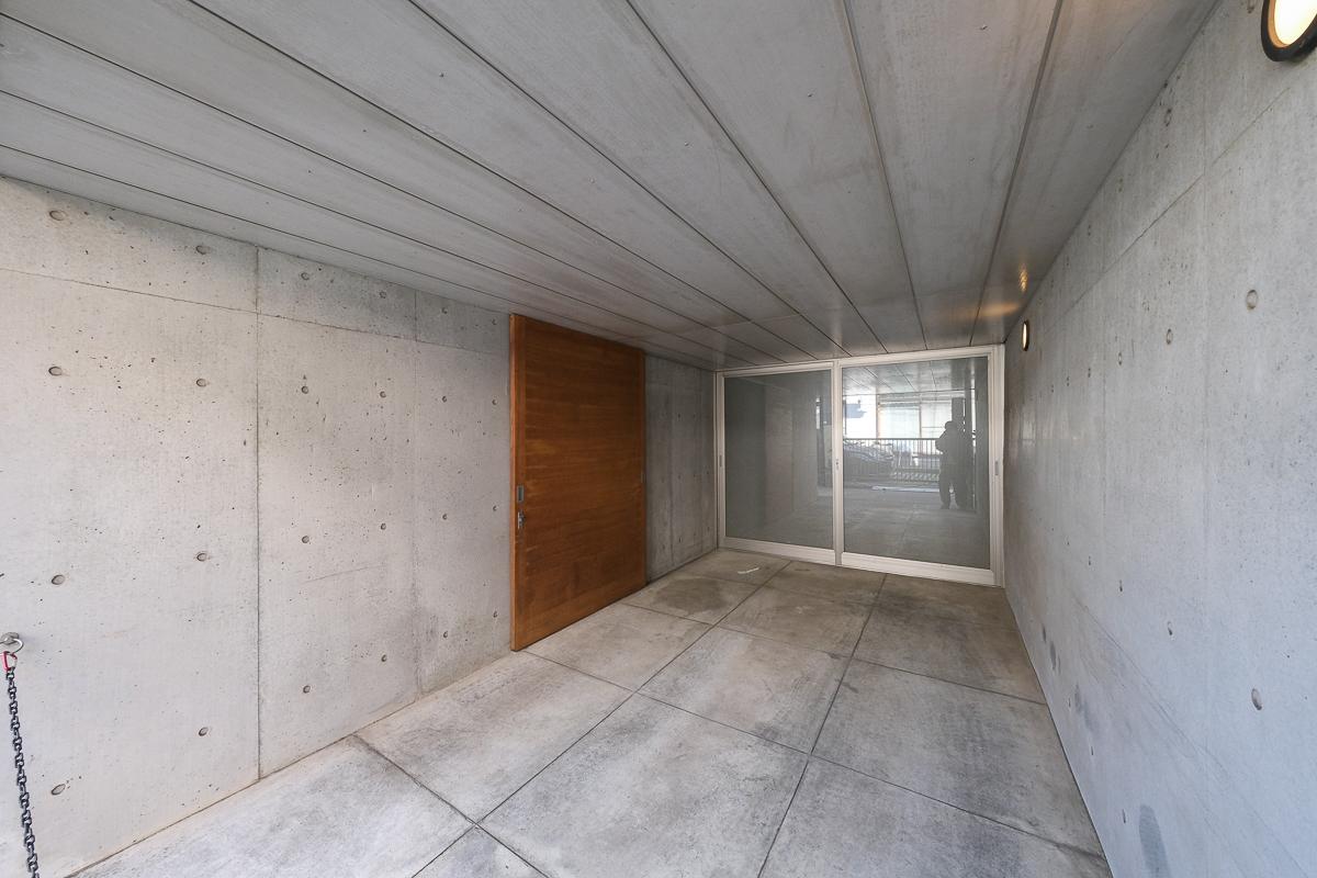 新宿区赤城下町の売買物件/ガレージ