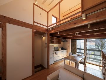 新宿区赤城下町の売買物件/公園沿いのタイニーハウス