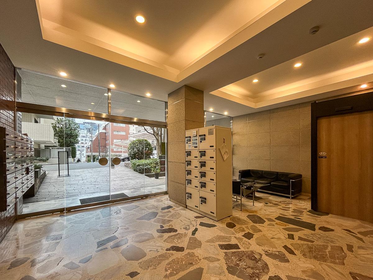 港区赤坂の賃貸物件/エントランス