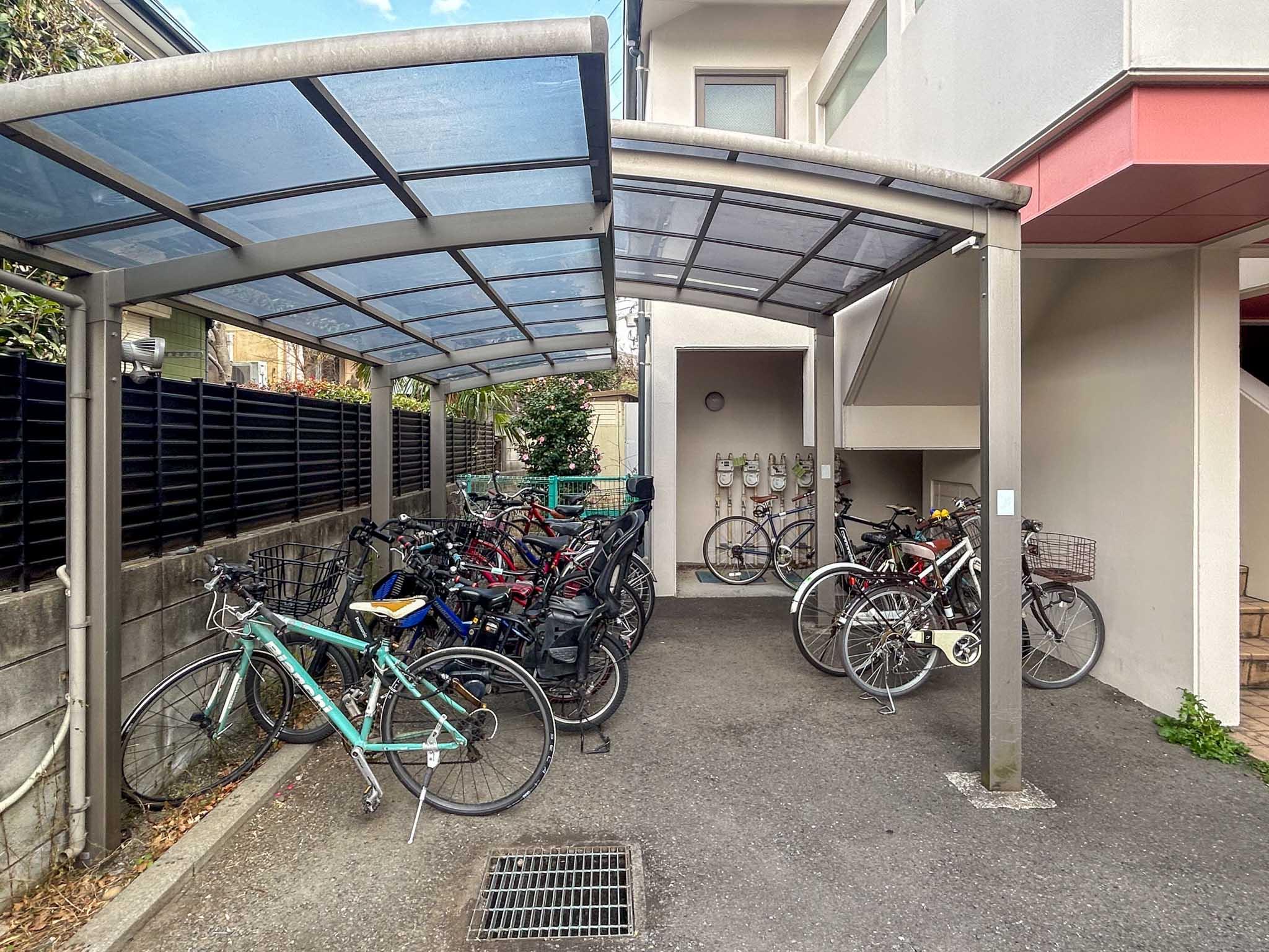 杉並区成田東の賃貸物件/駐輪場