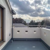 杉並区成田東の賃貸物件/3階：ちょうど視界を遮る建物がなく、緑地の緑と広い空が楽しめる