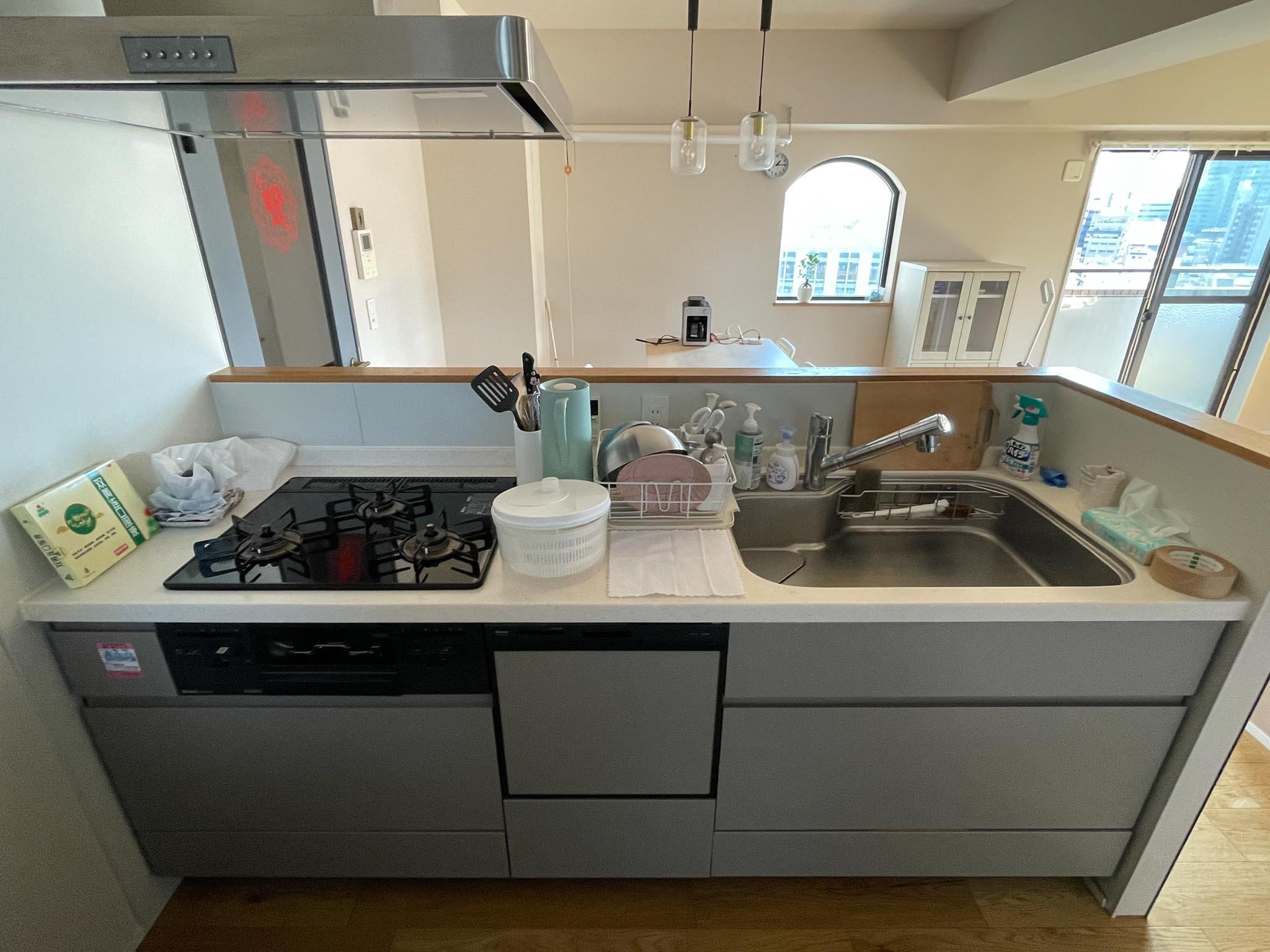 豊島区上池袋の賃貸物件/3口ガスコンロにグリルと食洗機付きのキッチン