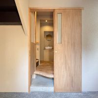 台東区日本堤の賃貸物件/土間スペースの向こうにはもう1枚玄関が