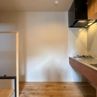 台東区日本堤の賃貸物件/キッチン。左奥に冷蔵庫置き場