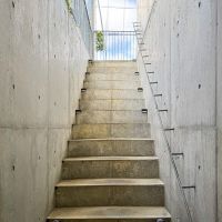 沖縄県宮古島市平良字下里の売買物件/2階への階段