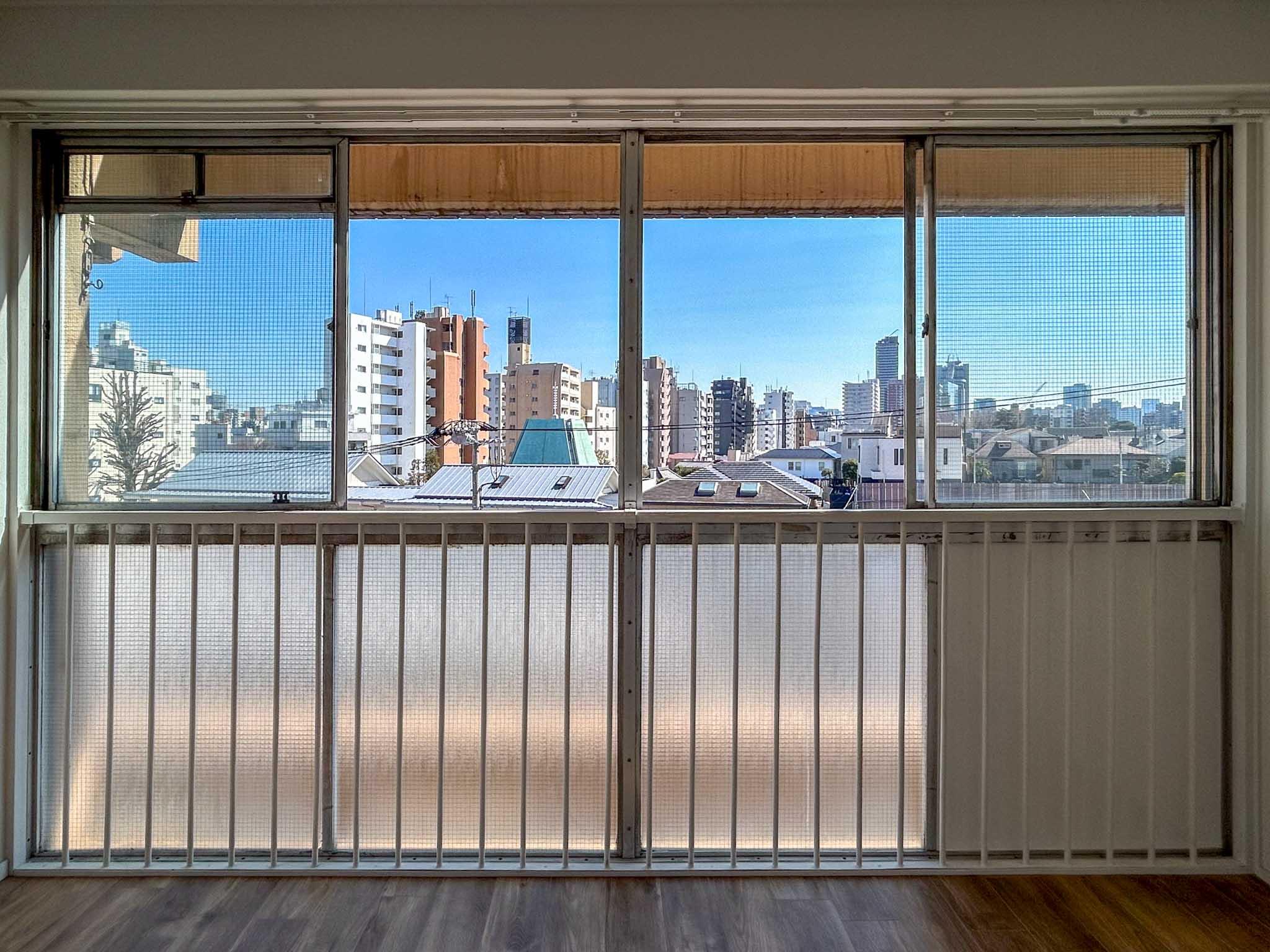 文京区白山の賃貸物件/南面の窓。ベランダはありません