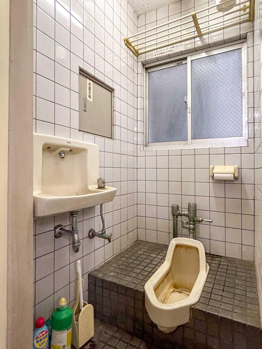 台東区鳥越の賃貸物件/2階：和式トイレ