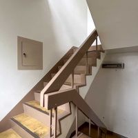 台東区鳥越の賃貸物件/階段。エレベーターはありません