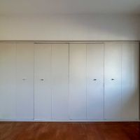 横浜市青葉区もえぎ野の賃貸物件/壁いっぱいのクローゼット