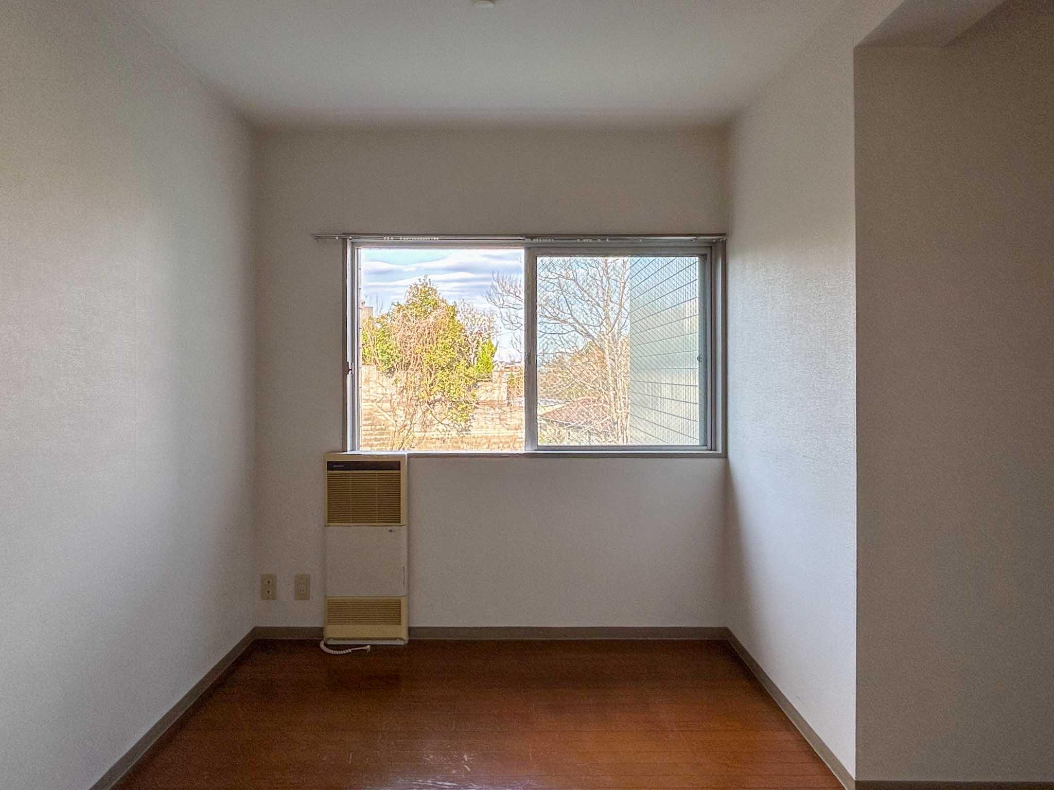 横浜市青葉区もえぎ野の賃貸物件/5.5帖のコンパクトな洋室