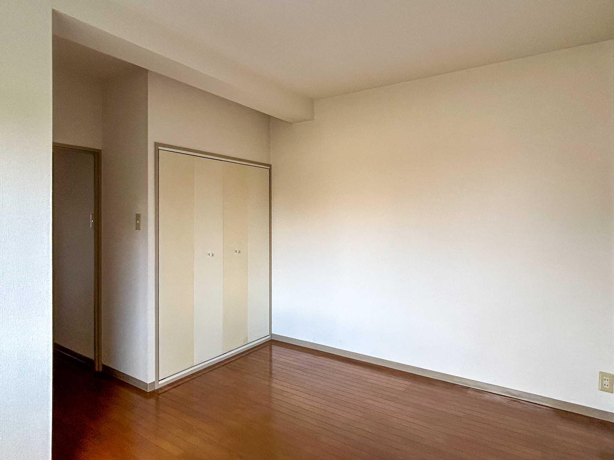 横浜市青葉区もえぎ野の賃貸物件/洋室。別アングルから