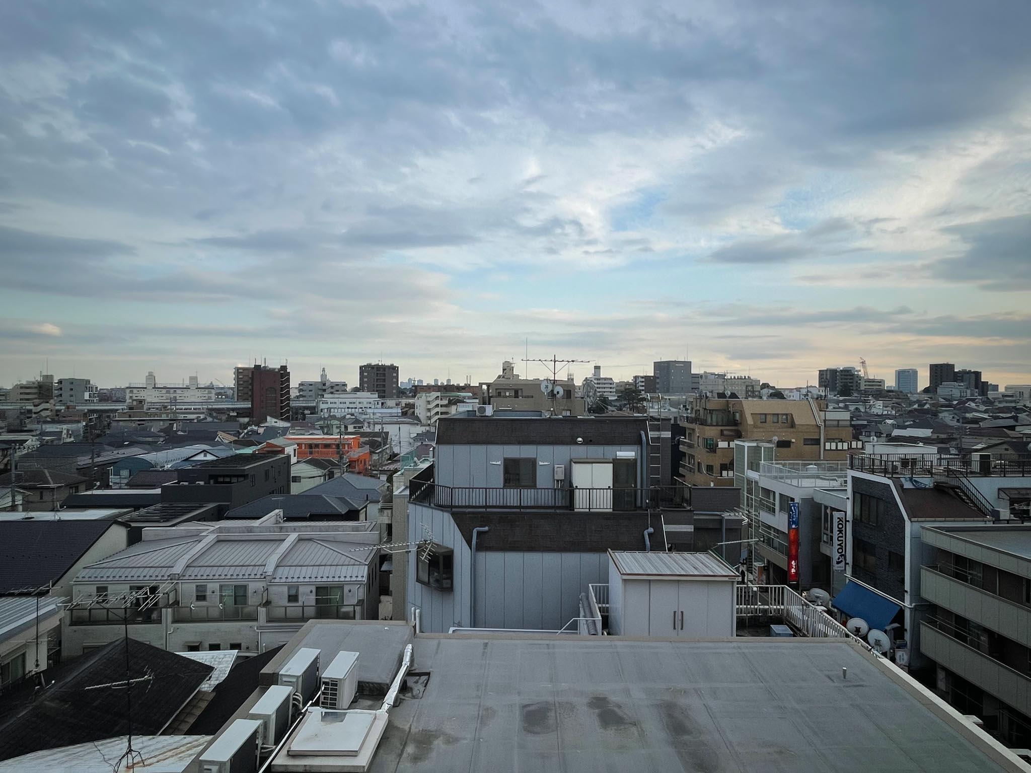 世田谷区桜新町の賃貸物件/目の前を遮るものがない。6階からの眺めは気持ちがいい