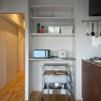 世田谷区桜新町の賃貸物件/キッチン横にはワゴンを当てはめたり、食器を並べたり。ちょっとしたアレンジが楽しめそうです