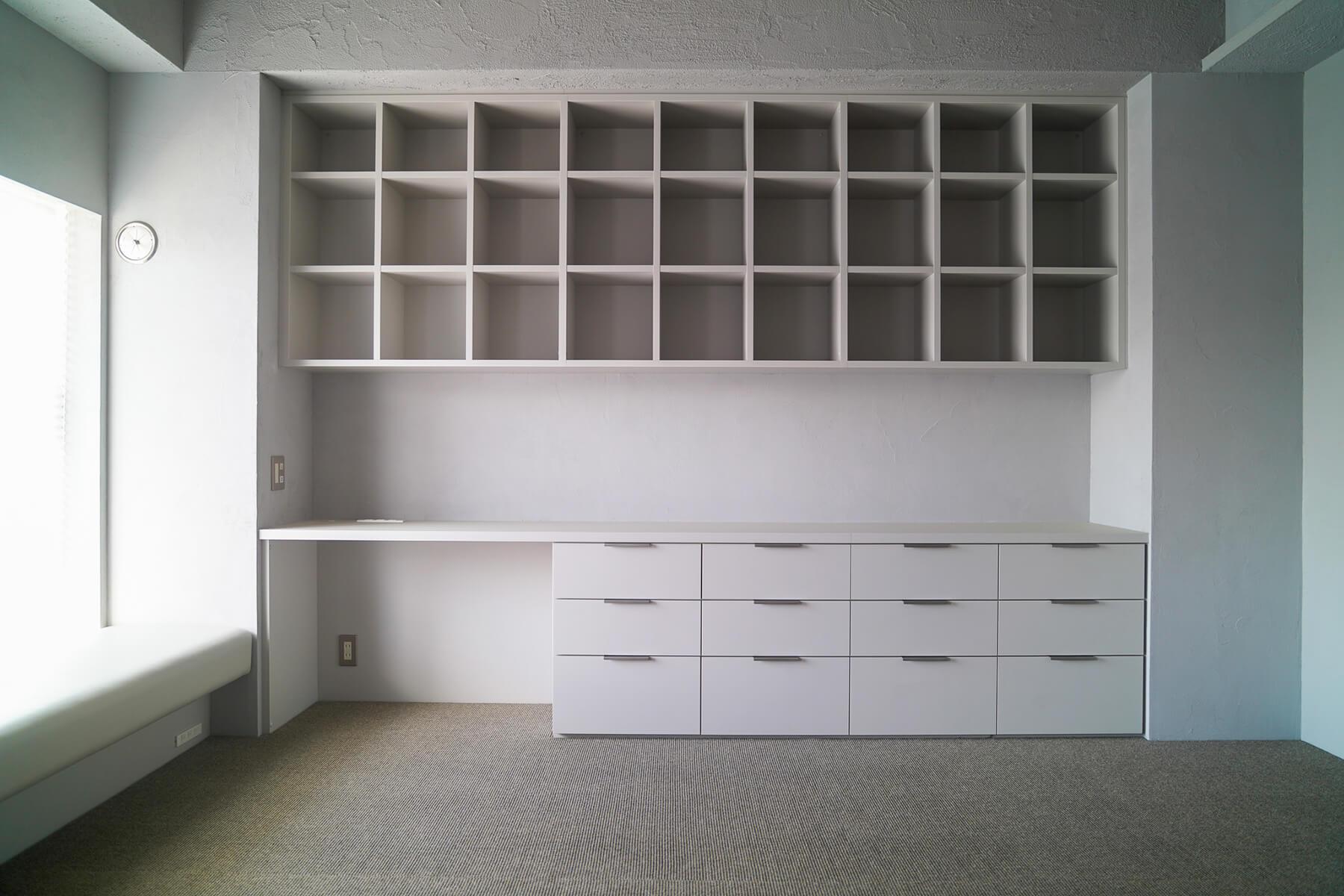 中央区月島の売買物件/ここにもデスクがあり、メイクなどに重宝しそうです