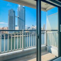 中央区月島の売買物件/窓はどれもペアガラスのサッシに刷新されています