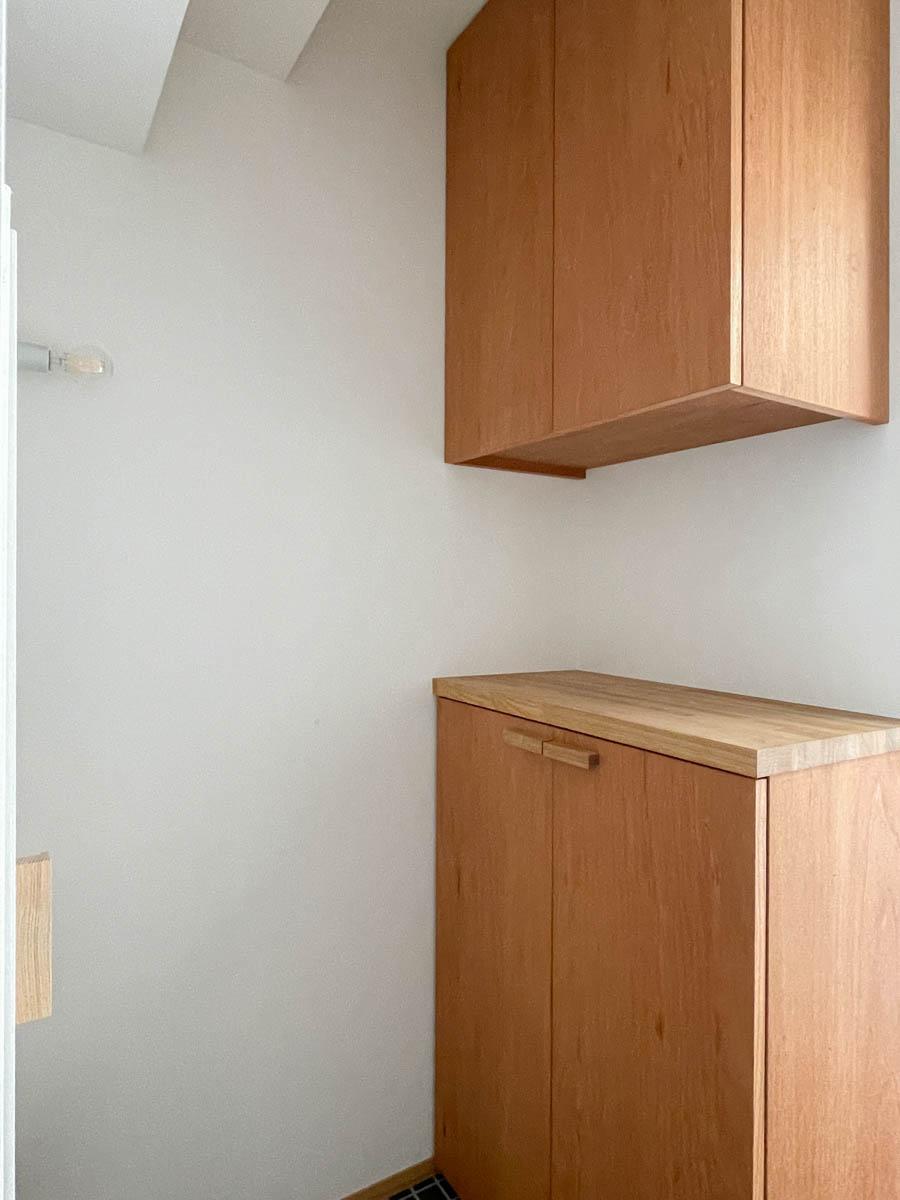 足立区東六月町の賃貸物件/木製の靴箱も造作したオリジナルのもの