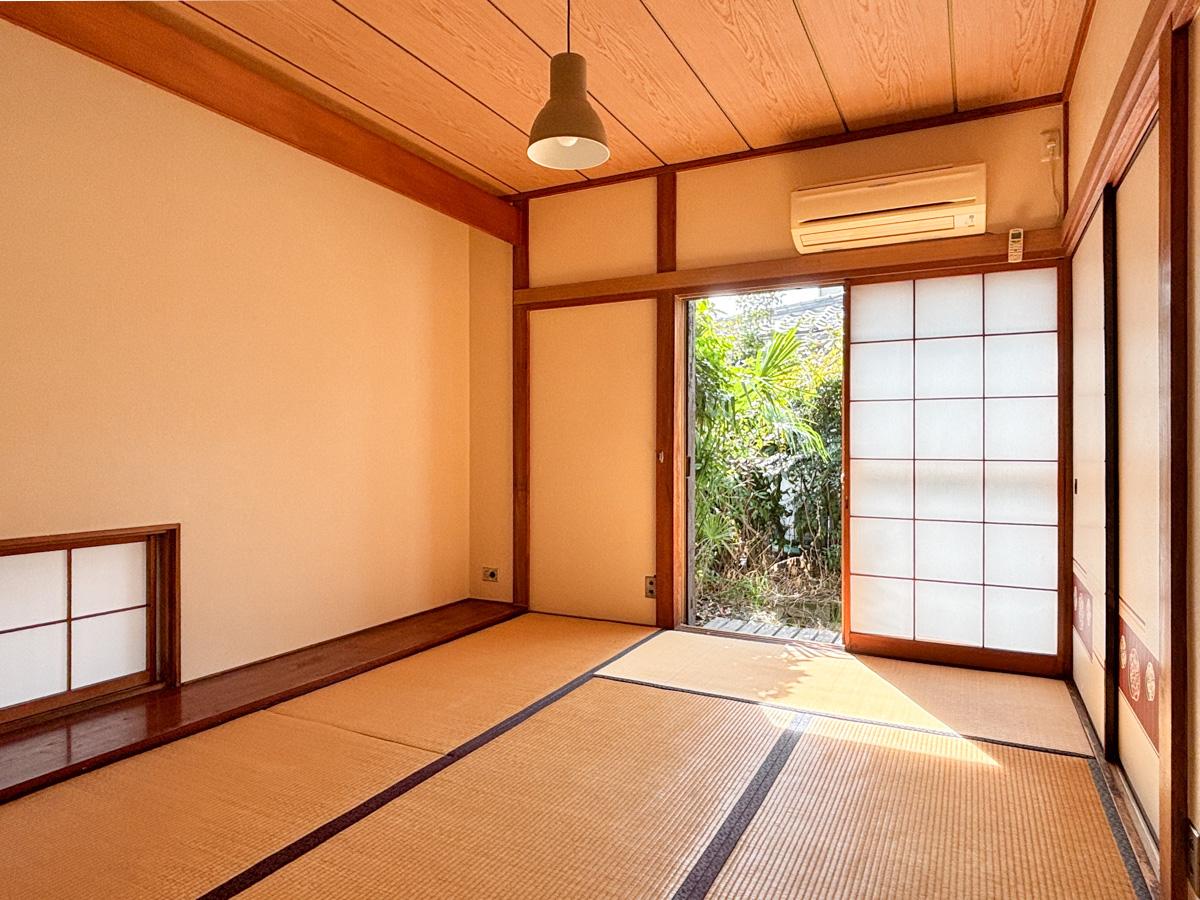 町田市忠生の賃貸物件/光が入り気持ちのいい1階和室