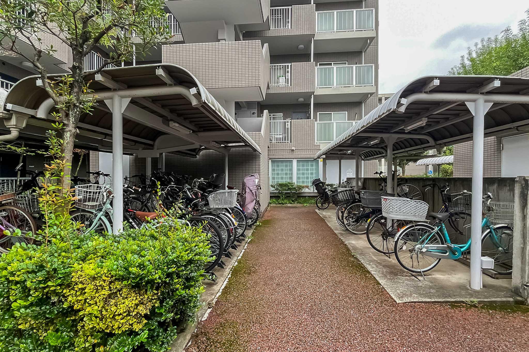 新宿区上落合の売買物件/駐輪場