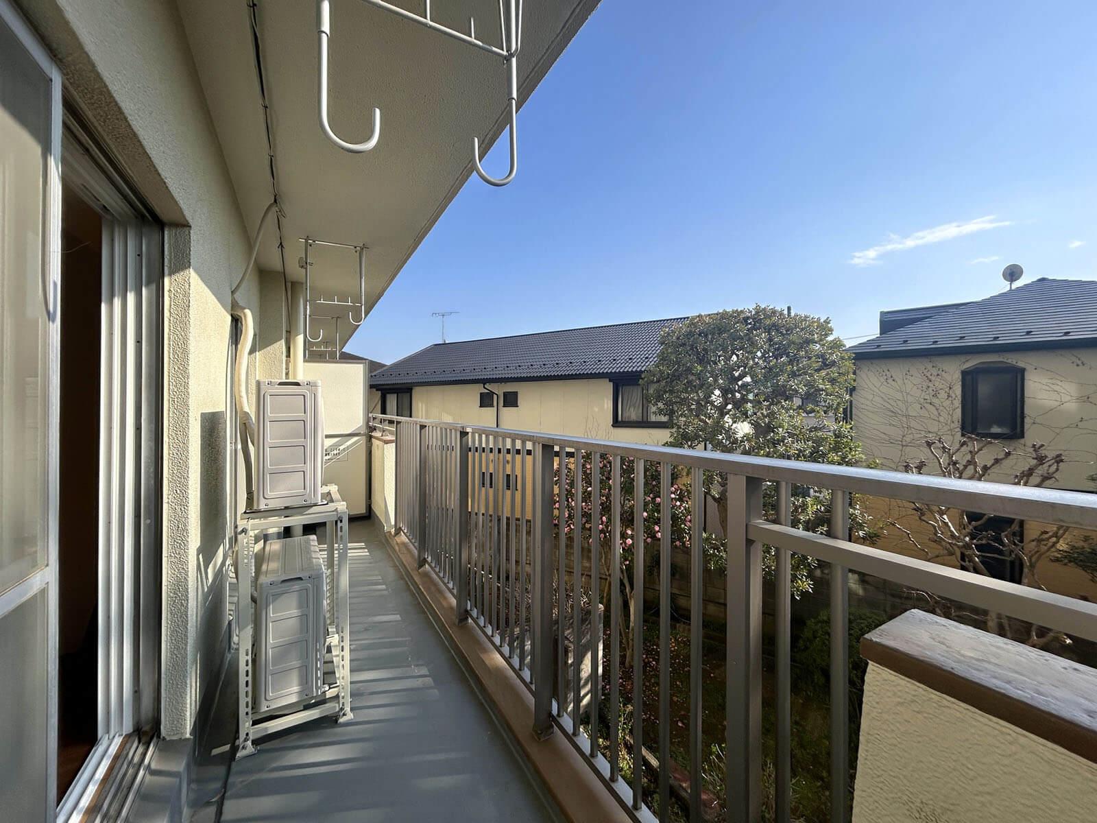 調布市国領町の売買物件/目の前は戸建なので視界に圧迫感はありません