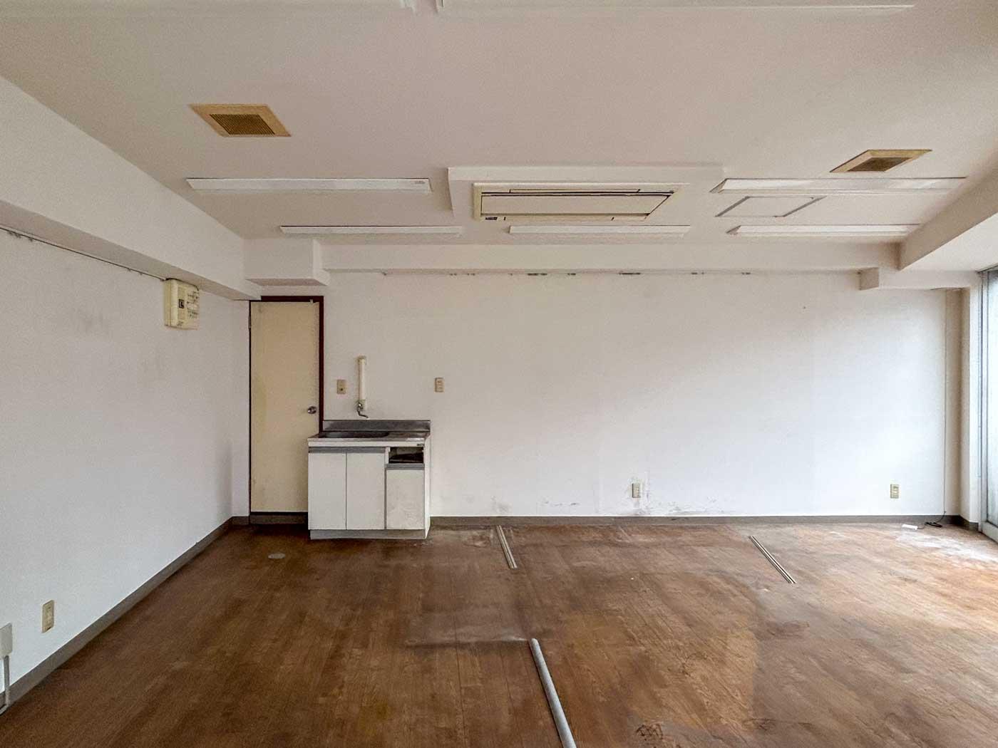 渋谷区西原の賃貸物件/部屋の奥に水回り