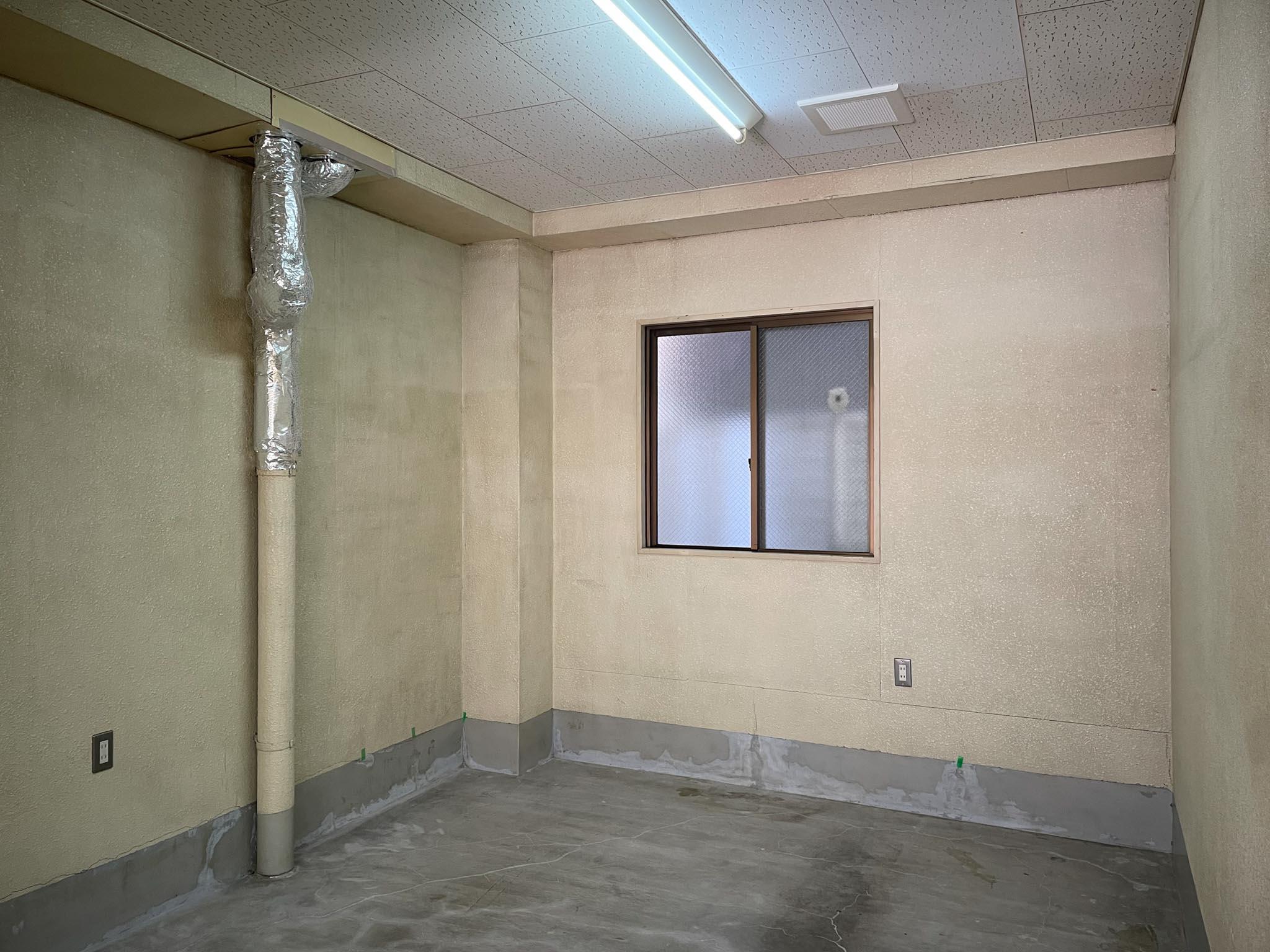 台東区浅草の賃貸物件/②：こちらはモルタル床