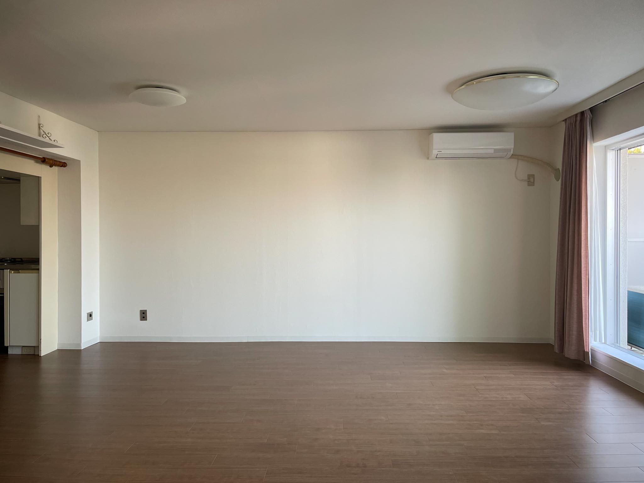 三鷹市井口の賃貸物件/リビングを北に向かって