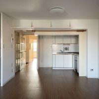 三鷹市井口の賃貸物件/リビングを西に向かって